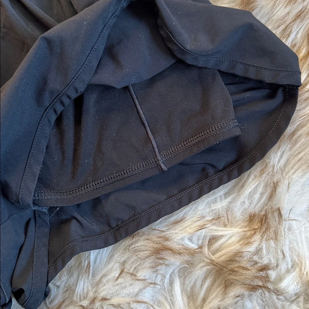 Aerie Black High-Waisted Shorts - Picture 3 of 4